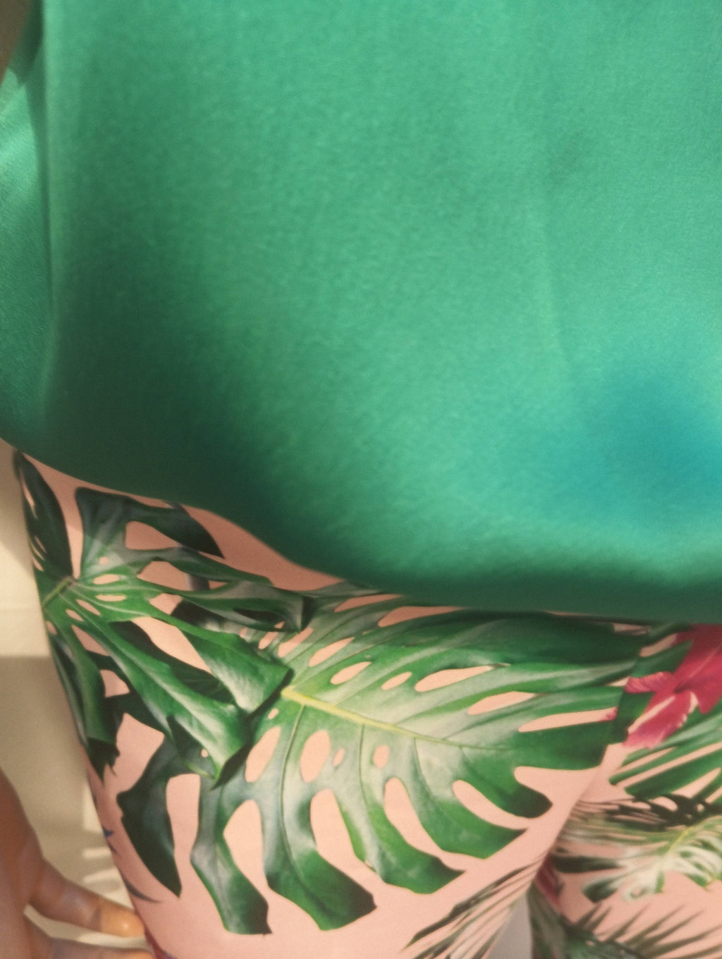 Elegance green tropical